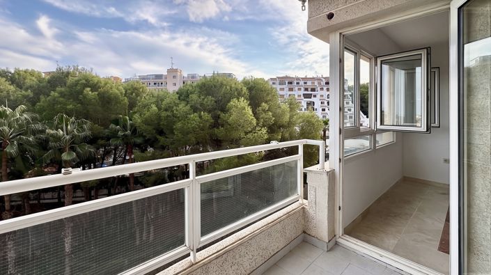 Image No.13-2 Bed Apartment for sale