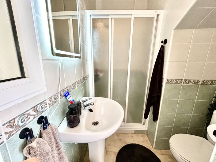 Image No.29-3 Bed Townhouse for sale