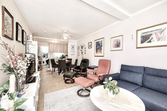Image No.8-3 Bed Townhouse for sale