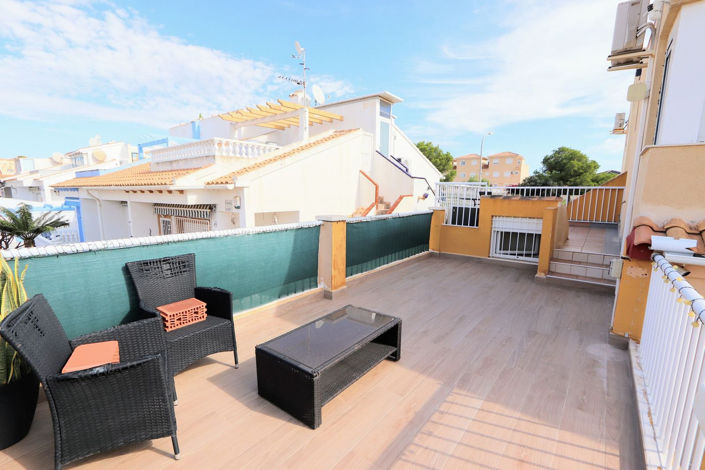 Image No.24-3 Bed House for sale