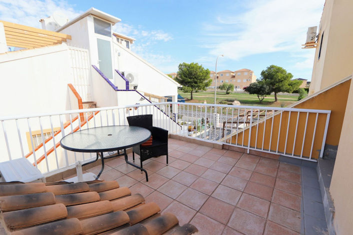 Image No.26-3 Bed House for sale