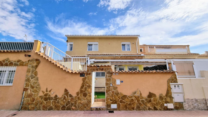 Image No.29-3 Bed House for sale