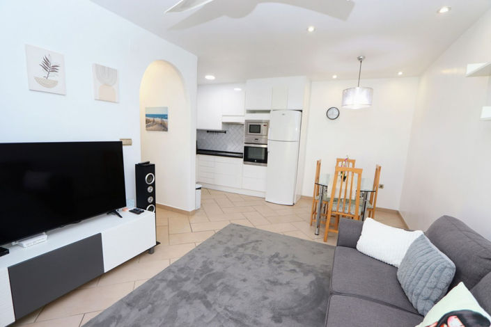 Image No.7-3 Bed House for sale