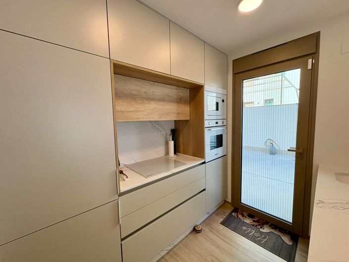Image No.22-3 Bed House for sale