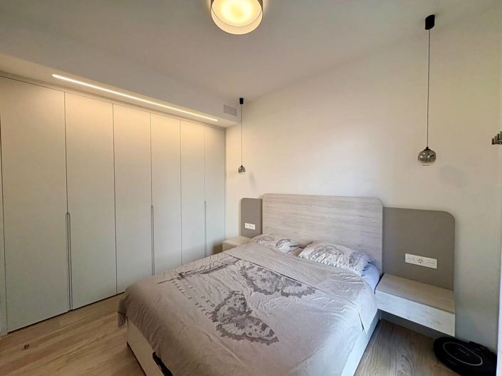 Image No.25-3 Bed House for sale