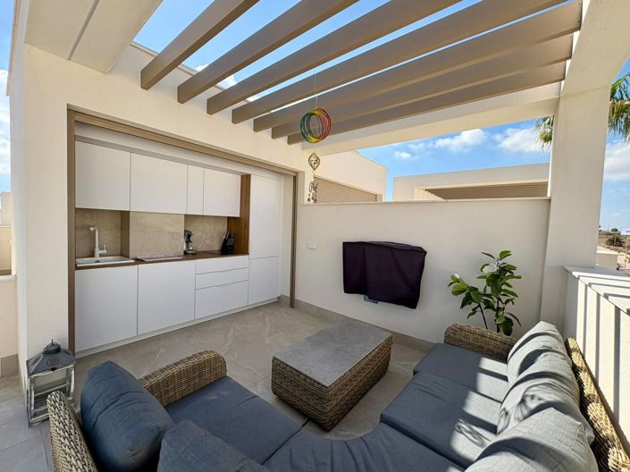 Image No.40-3 Bed House for sale