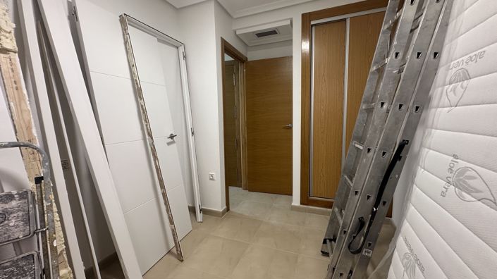 Image No.32-3 Bed Apartment for sale