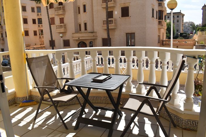 Image No.18-3 Bed Townhouse for sale