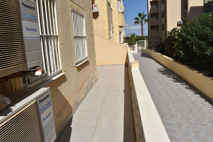 Image No.22-3 Bed Townhouse for sale