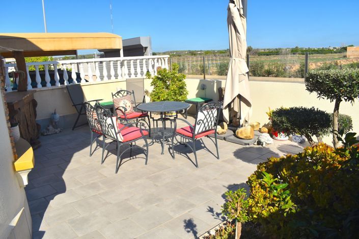 Image No.20-3 Bed Villa for sale