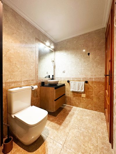 Image No.12-3 Bed Apartment for sale