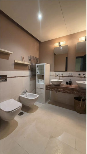 Image No.22-5 Bed Villa for sale