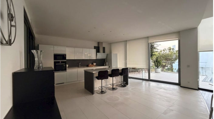 Image No.7-5 Bed Villa for sale