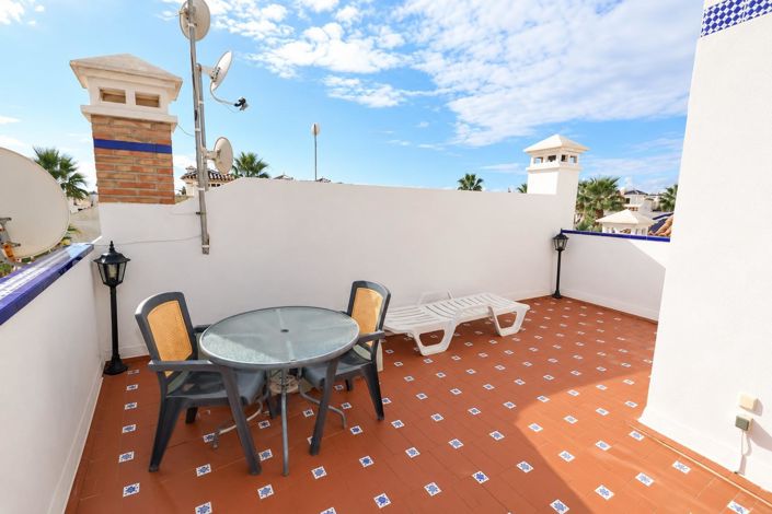 Image No.23-2 Bed Apartment for sale