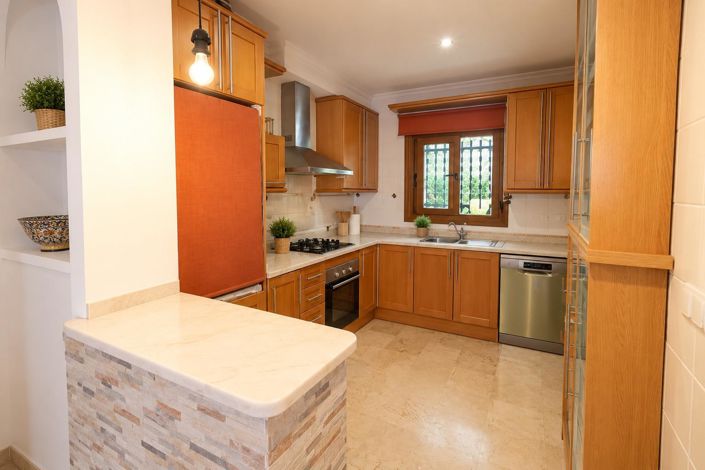Image No.6-2 Bed Apartment for sale