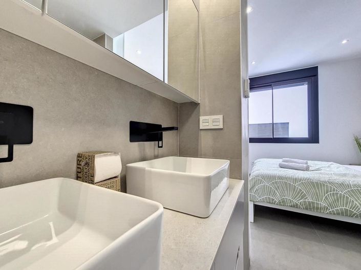 Image No.26-3 Bed Apartment for sale