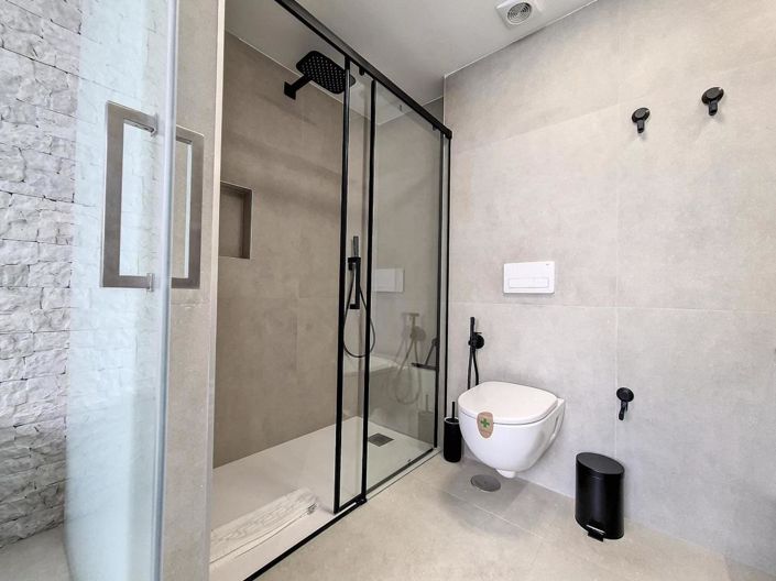 Image No.28-3 Bed Apartment for sale