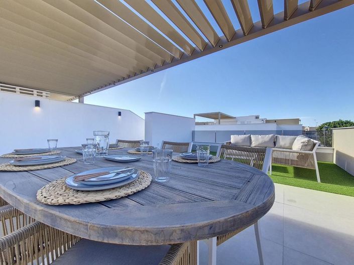 Image No.45-3 Bed Apartment for sale