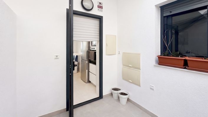 Image No.38-3 Bed Townhouse for sale