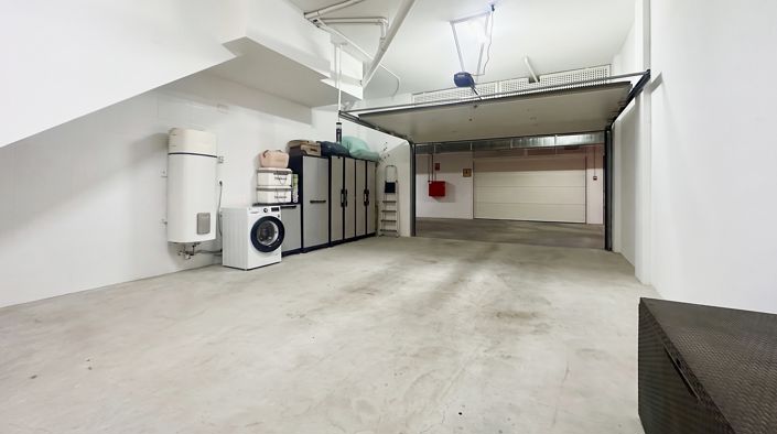 Image No.42-3 Bed Townhouse for sale