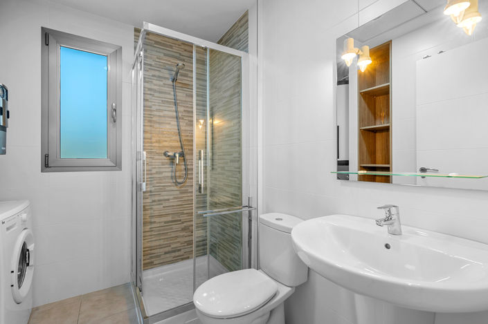 Image No.8-2 Bed Apartment for sale