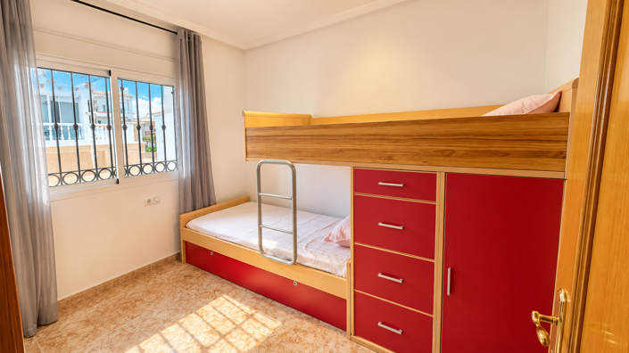 Image No.8-2 Bed Bungalow for sale