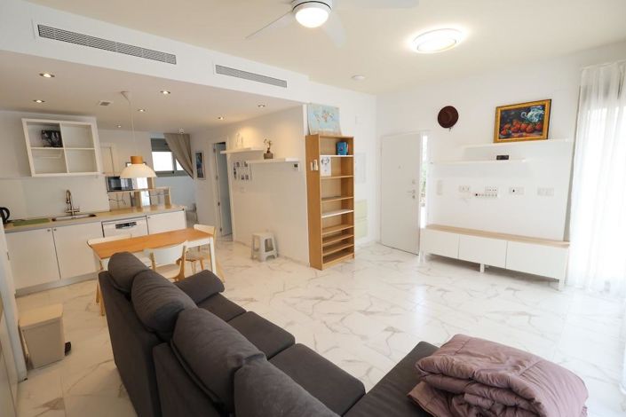 Image No.4-3 Bed Villa for sale
