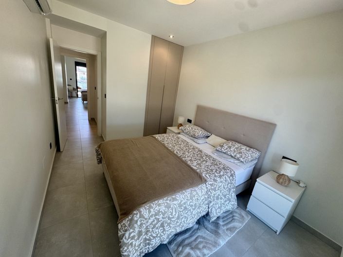 Image No.17-2 Bed Apartment for sale
