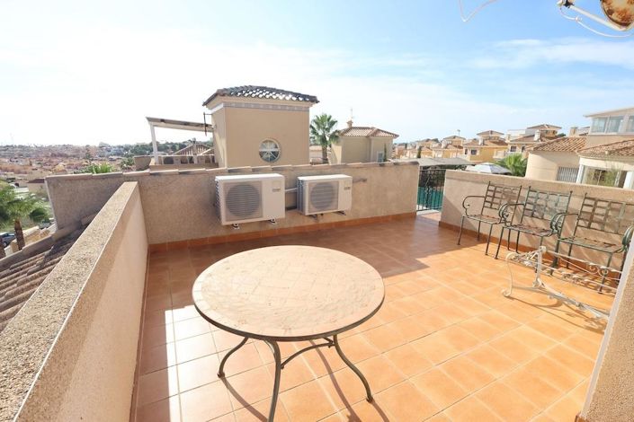 Image No.17-3 Bed Villa for sale