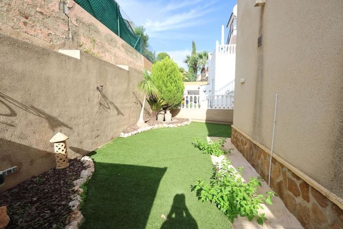 Image No.24-3 Bed Villa for sale
