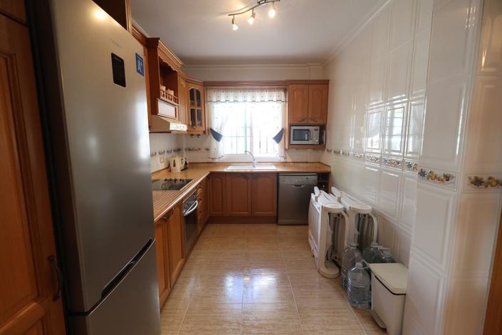 Image No.3-3 Bed Villa for sale