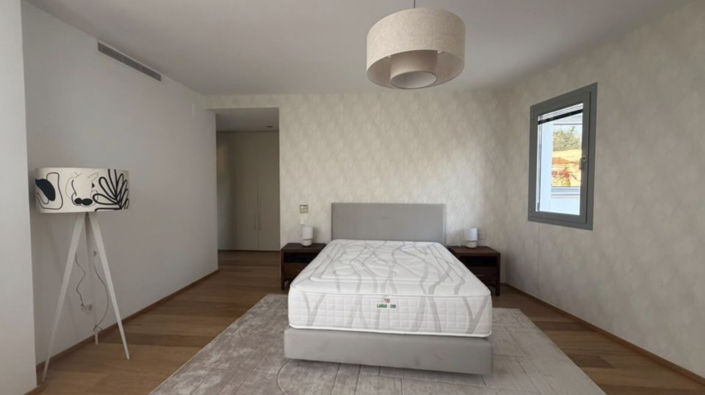Image No.20-4 Bed Villa for sale
