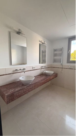 Image No.24-4 Bed Villa for sale