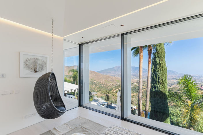Image No.48-6 Bed Villa for sale
