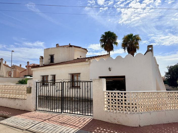Image No.23-3 Bed Villa for sale