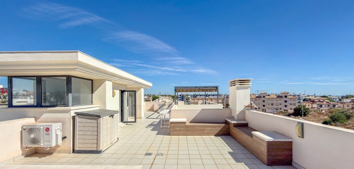 Image No.30-3 Bed Apartment for sale