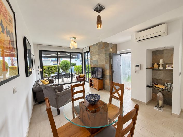Image No.6-3 Bed Apartment for sale