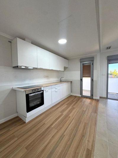 Image No.2-3 Bed Apartment for sale