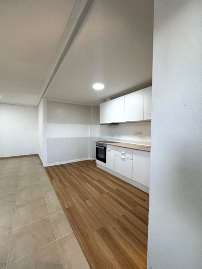 Image No.3-3 Bed Apartment for sale