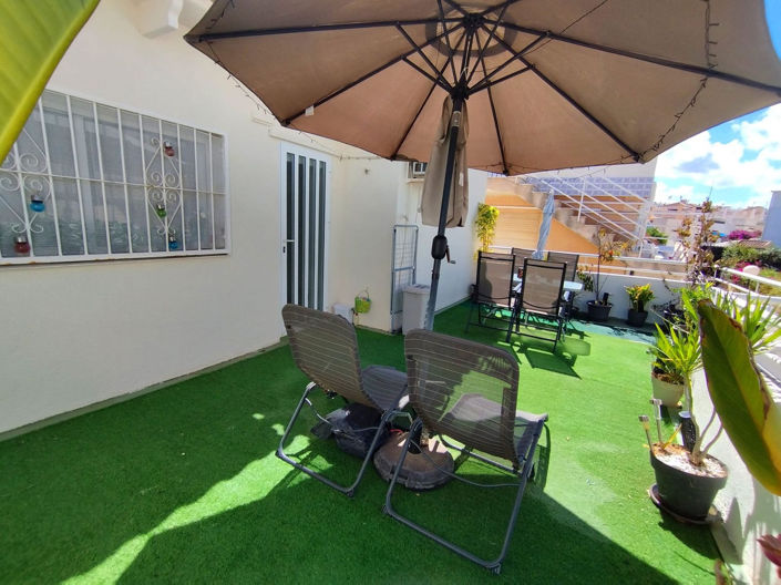 Image No.26-3 Bed House for sale