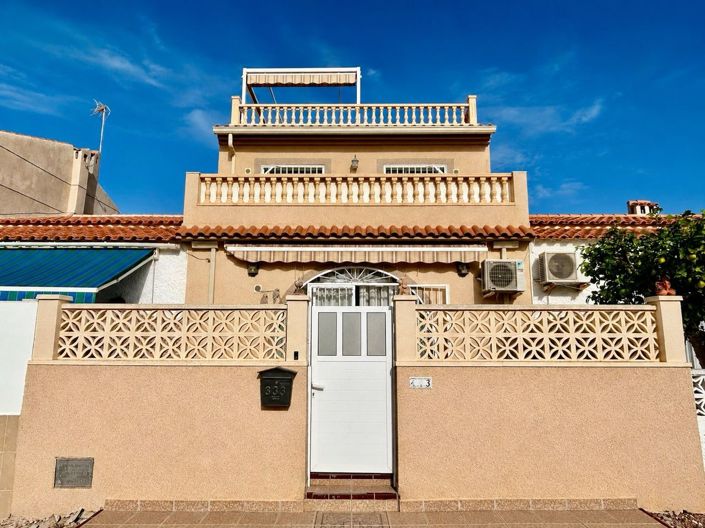 Image No.2-Casa adosada con 3 dormitorios en venta