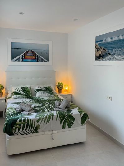Image No.25-2 Bed Apartment for sale