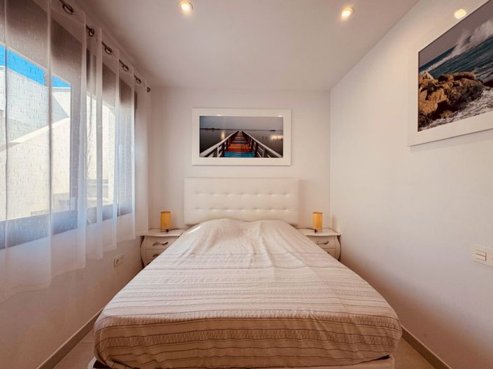 Image No.31-2 Bed Apartment for sale
