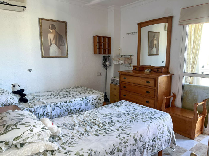 Image No.9-3 Bed Apartment for sale