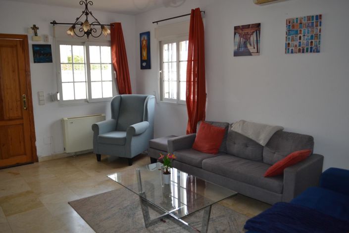 Image No.18-3 Bed House for sale