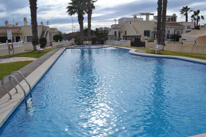 Image No.2-3 Bed House for sale