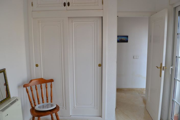Image No.31-3 Bed House for sale