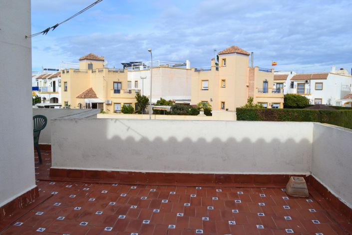 Image No.35-3 Bed House for sale