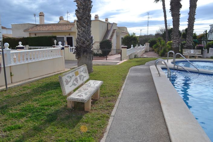Image No.45-3 Bed House for sale