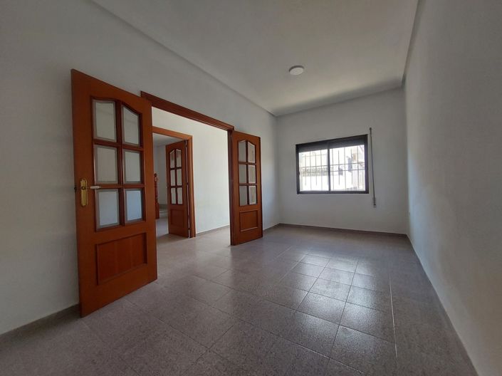 Image No.3-Casa adosada con 4 dormitorios en venta